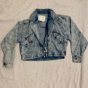 Women’s Vintage Jean Jacket